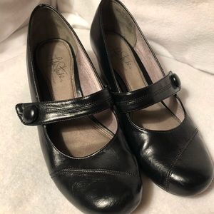 Vintage heels black Mary Jane style